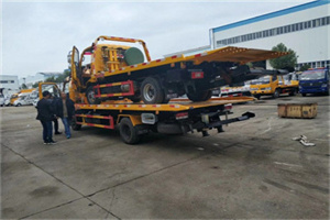 市中同城汽车补胎